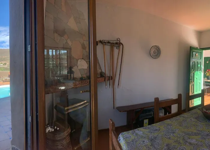 Casa Cueva El Caidero