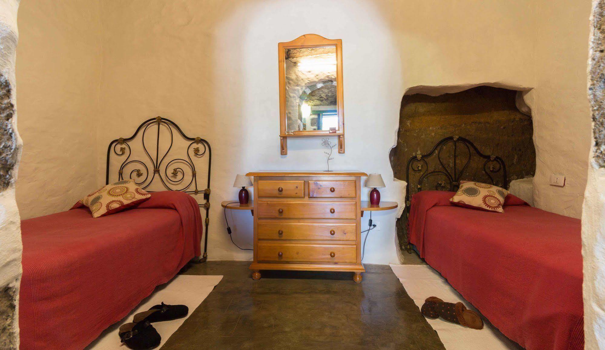 Country house Casa Cueva El Caidero *